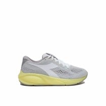 Chaussures de sport pour femme Diadora Freccia Gris Gris clair