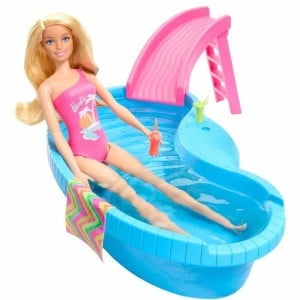 Figurine d’action Barbie HRJ74