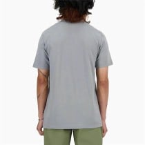 Men’s Short Sleeve T-Shirt New Balance Sport Essentials Light grey