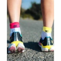 Sportsocken Compressport Pro Racing Weiß