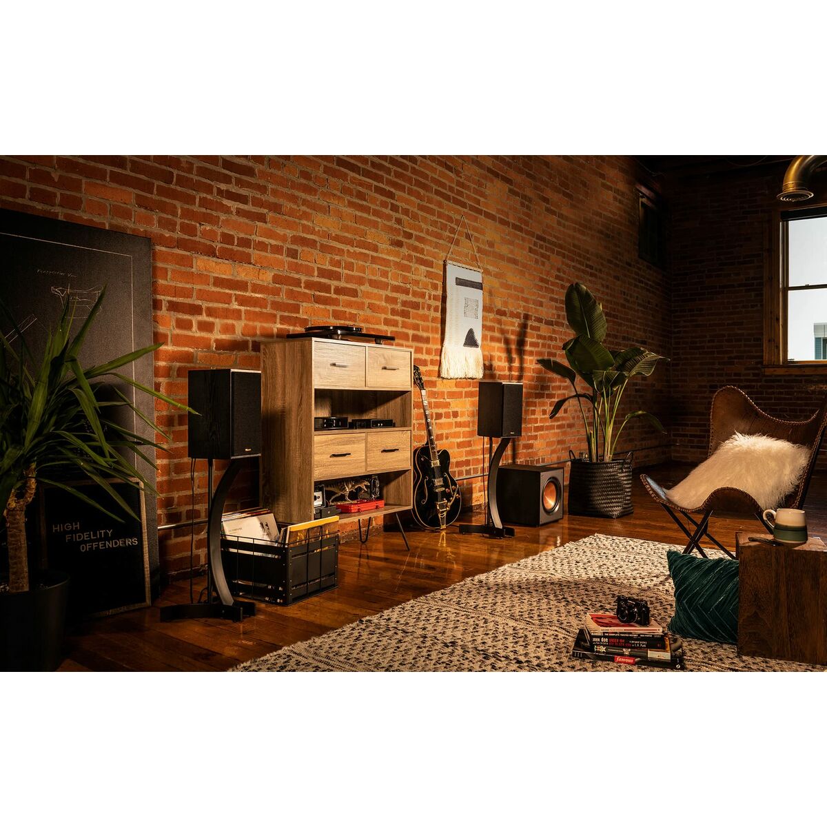 V4H9910B010B41661EC48E8EFD9F139DB1FR7233022P9