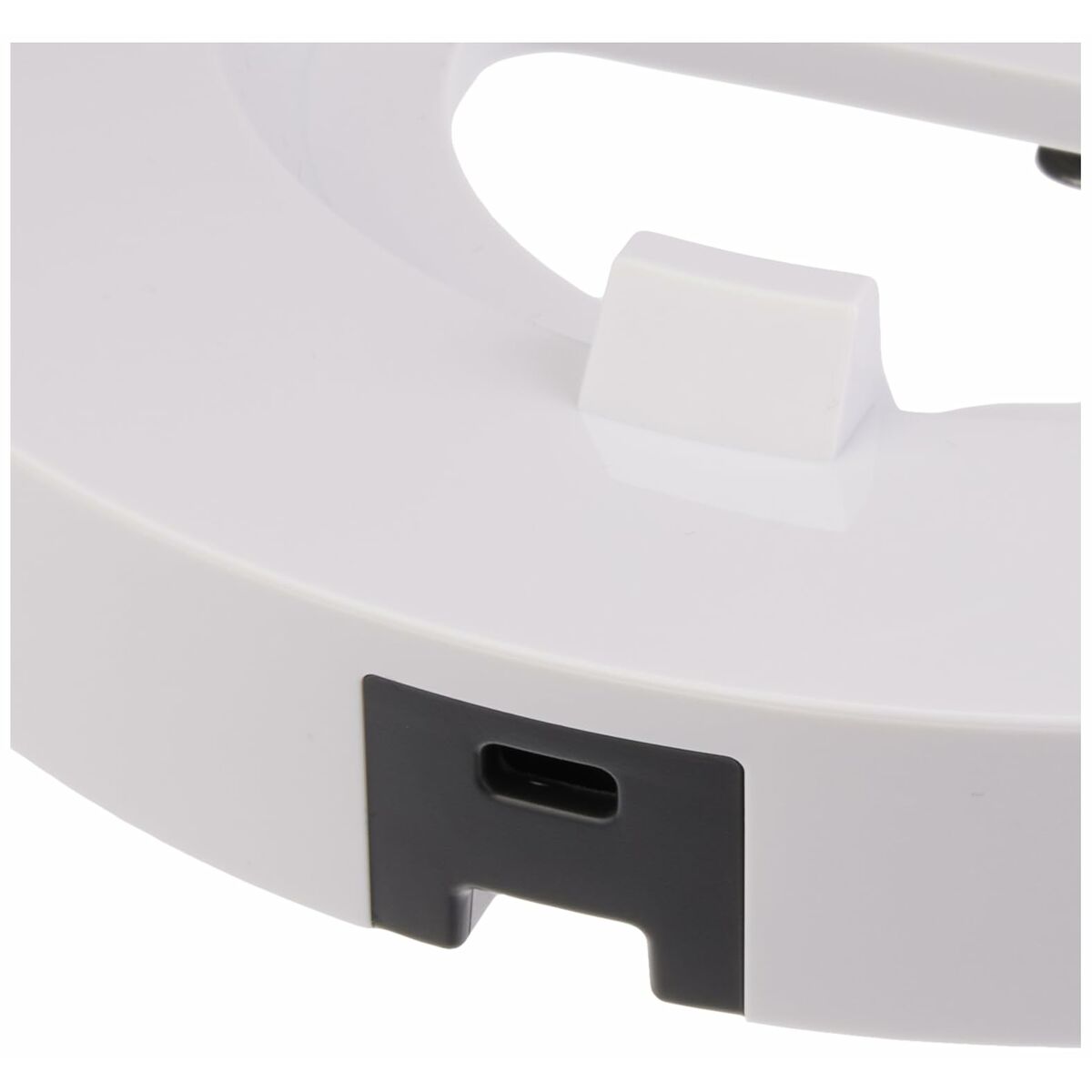 V2HD7B38689ADA94595460C06E20947D431R7040069P5