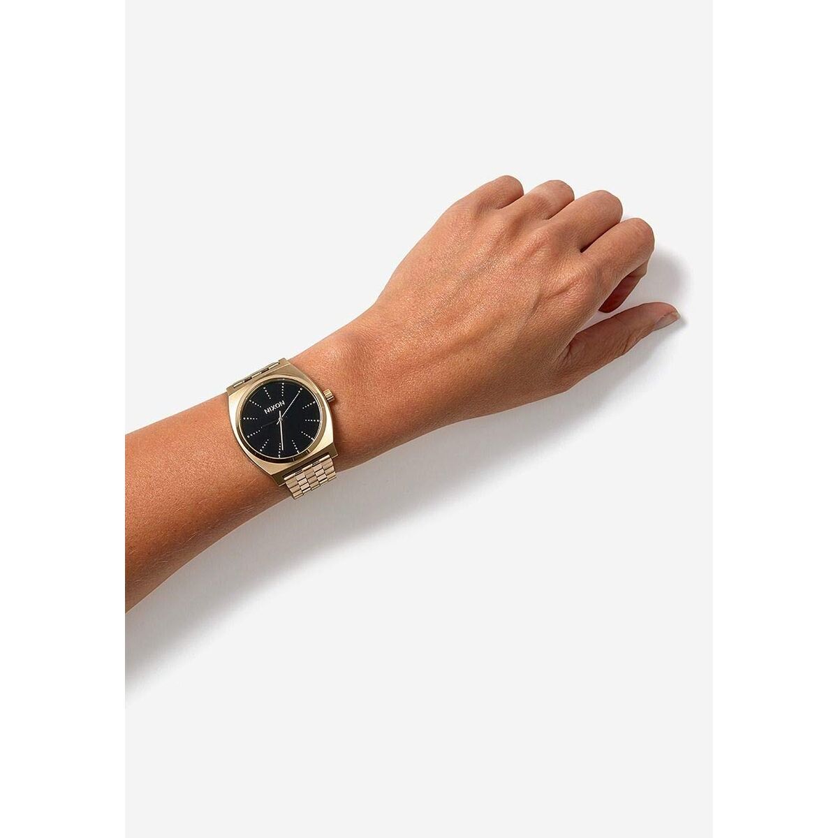 V2HDDA04F253AF6B061C809A880E895712AR7650208P5