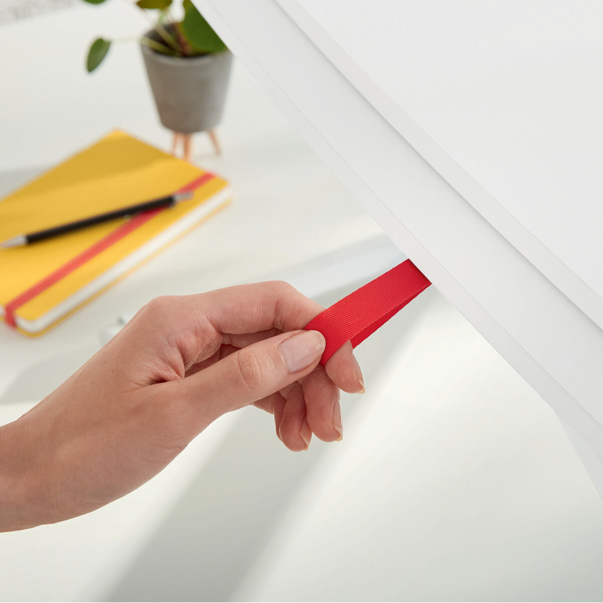 V5H0AF54F4C76210E26678B8EB2F44BD416R5467070P6