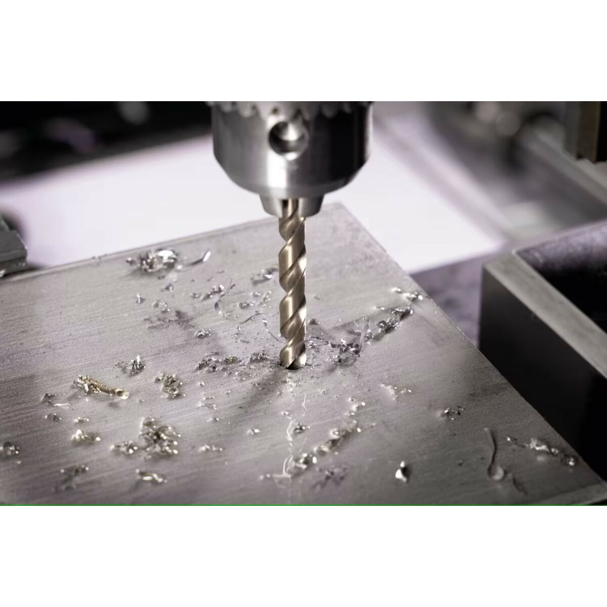 V5HF74BA1B0814C039A9F7B212B305DCC16R6618510P3