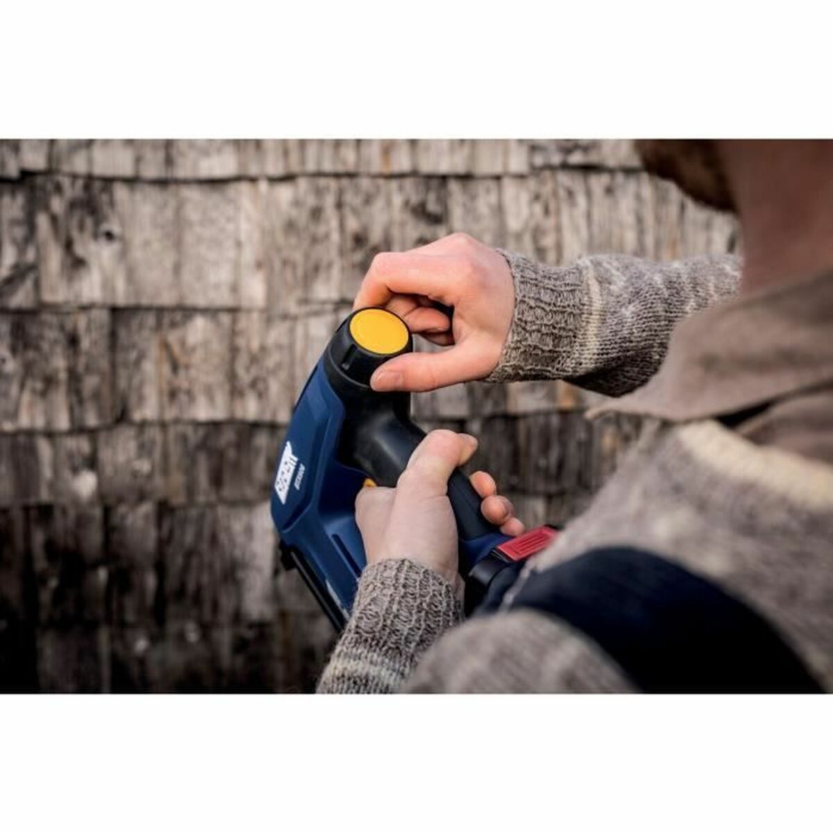 V3H23ACFDBD92E6A6E7337F44EC77B04242R5782434P4