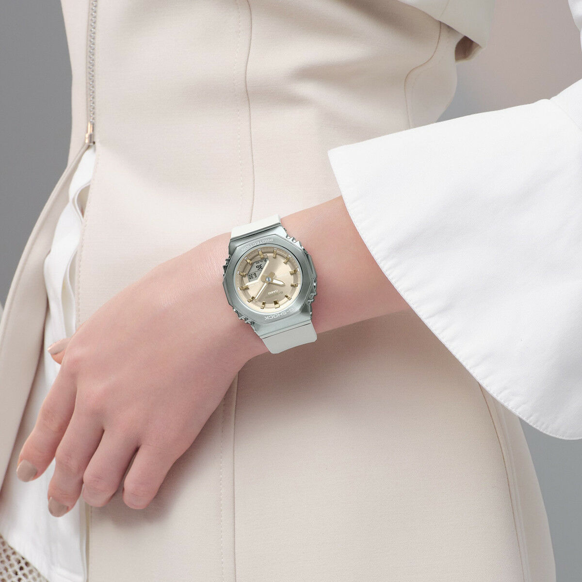 V2H54E9935B51F9C570021827CBF2C22E42R5374588P4