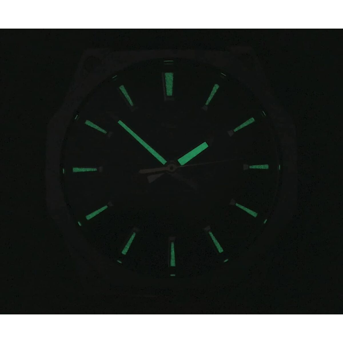 V3HA7C2815ED4890CA1D8D90525295AB1A4R6950244P4