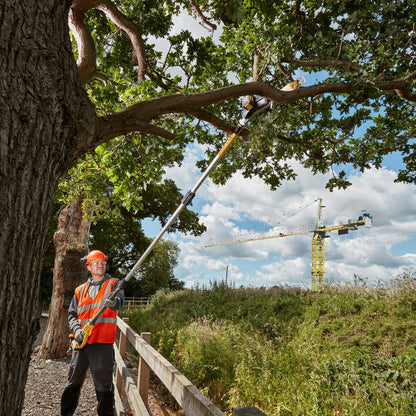 V8HE2518A0DF2516AE4A65A9D5B0283FD4AR3941790P7