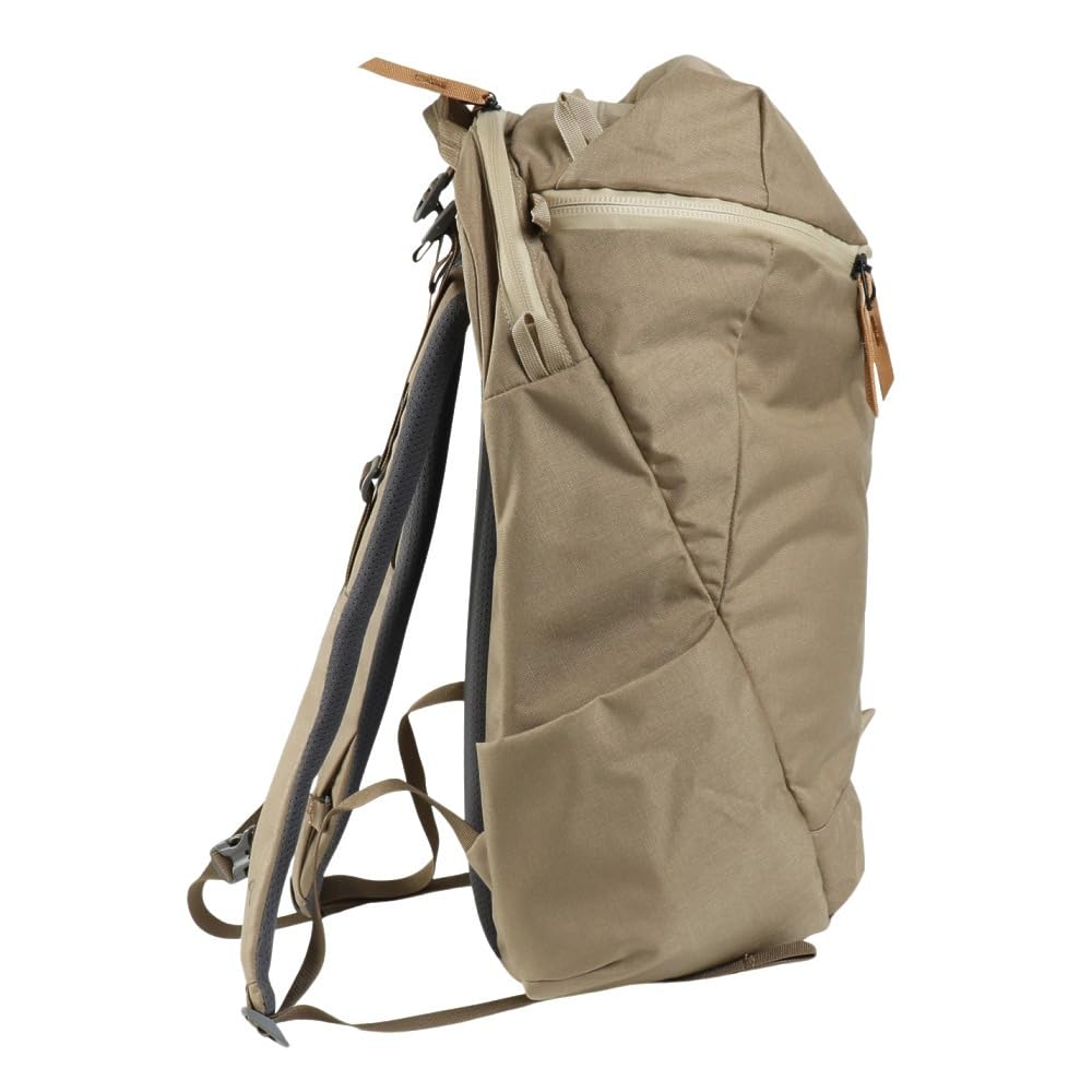 Mystery Ranch Catalyst 26 Backpack - Weatherproof Travel Bag with Easy Access Design & Padded Laptop Sleeve - Hummus, 26L