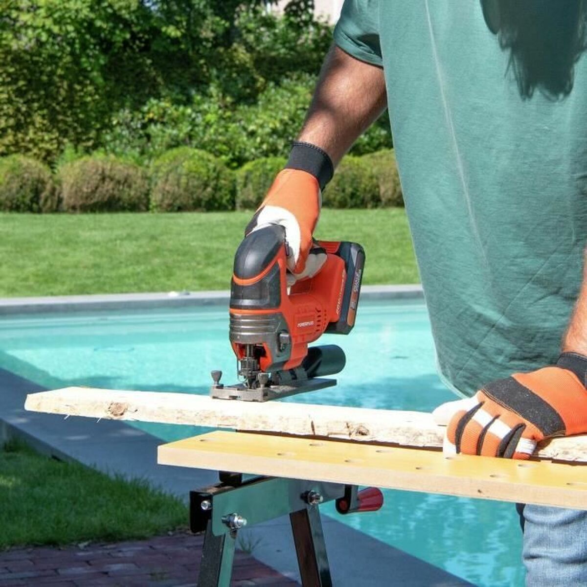 V2H97B8C7B7A77B51ED49D8A912BE26723DR7269545P2