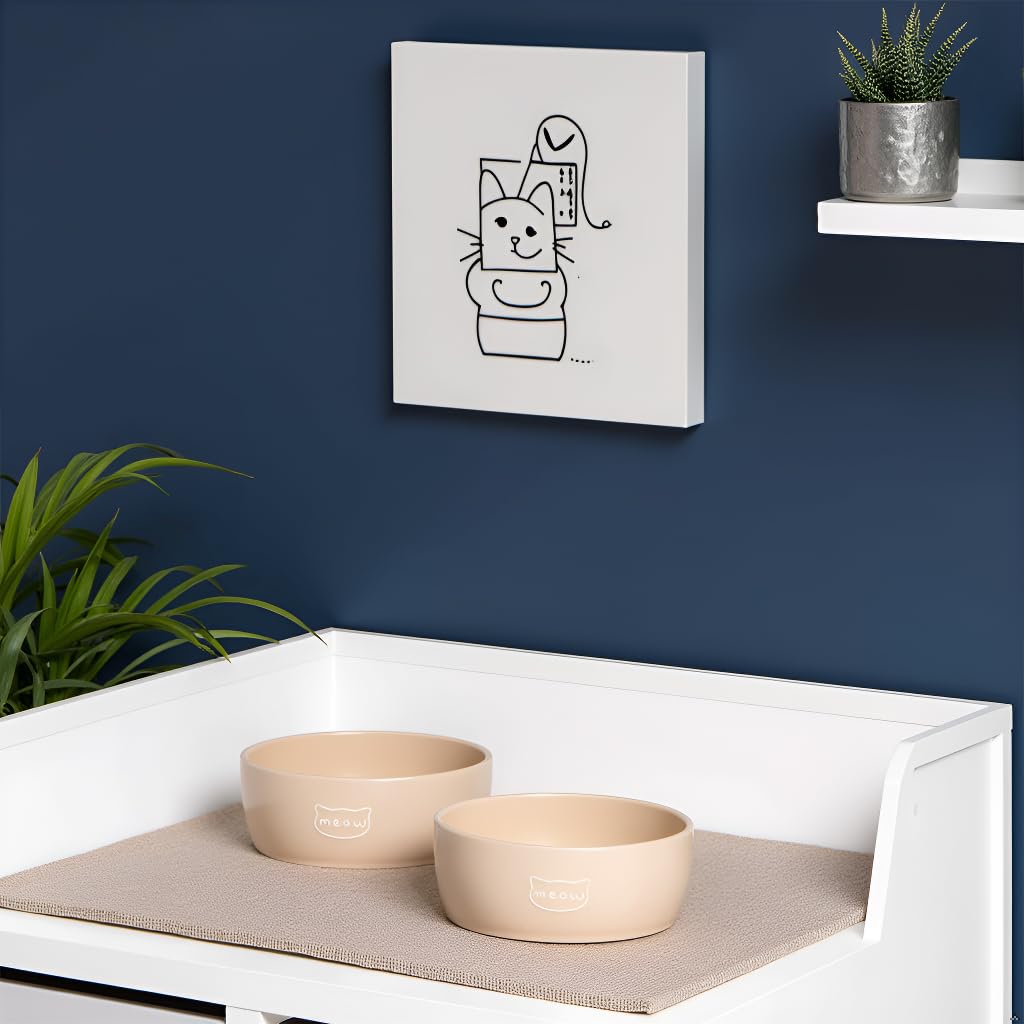 Pearhead Ceramic Bowl, Holds 2 Cups, Cute Whisker-Friendly Dish with Cat Face Design, Non-Slip, Microwave and Dishwasher Safe, Small/Medium