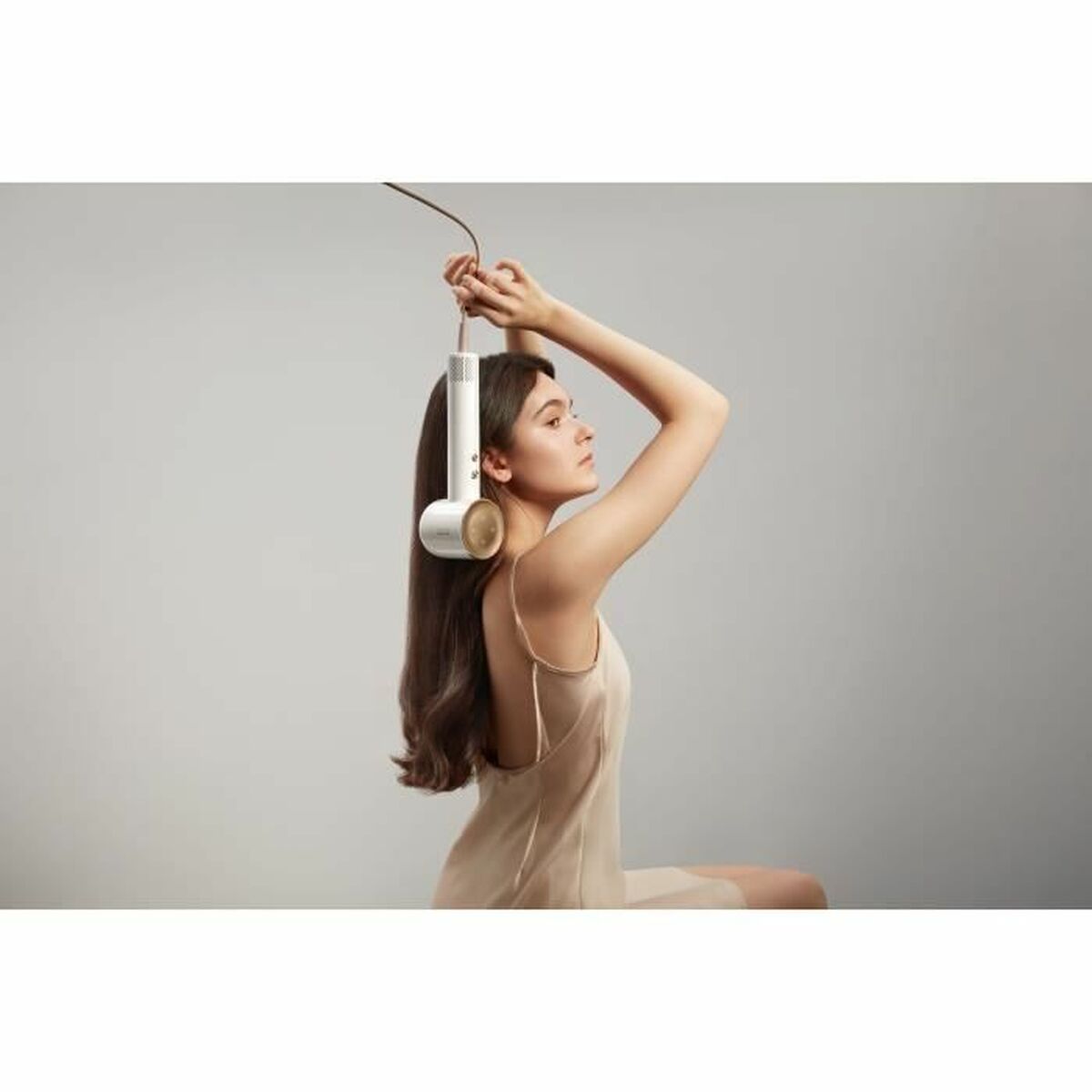 V7HA548F75ED09F9EC2DC15C6B6F6424B49R3283254P6