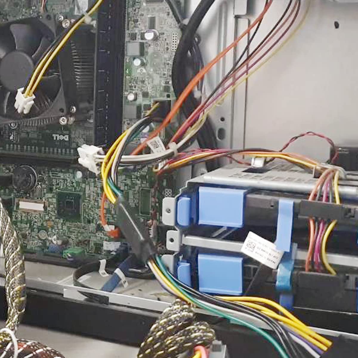 24-Pin-auf-8-Pin-ATX-Netzteiladapterkabel für DELL Optiplex-Mainboards 3020, 7020, 9020, 30 cm (12 Zoll), 18 AWG 