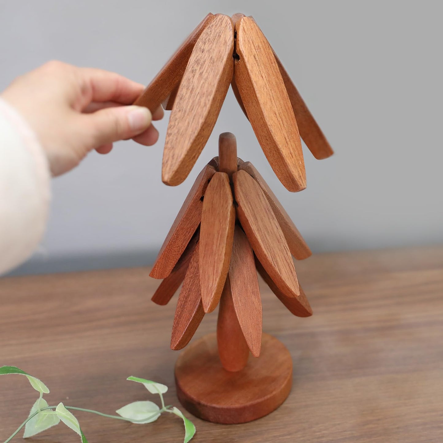 Quelgt Tree Shape Trivets - 3 Wooden Trivet + 1 Stand for Kitchen Decor