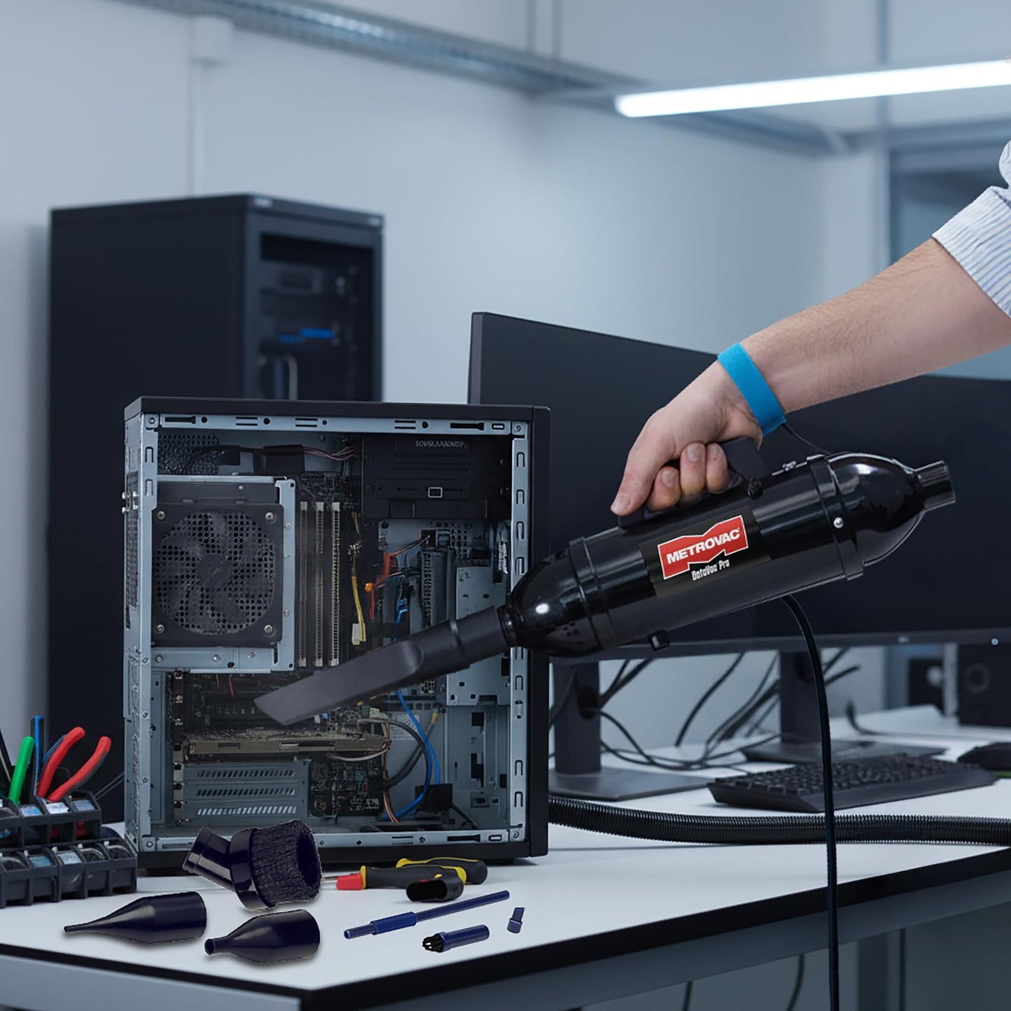 METROVAC Electric DataVac Pro Series | Model MDV-1BA | Computer Vacuum | Blower |Cleaner | Duster | Made in The USA