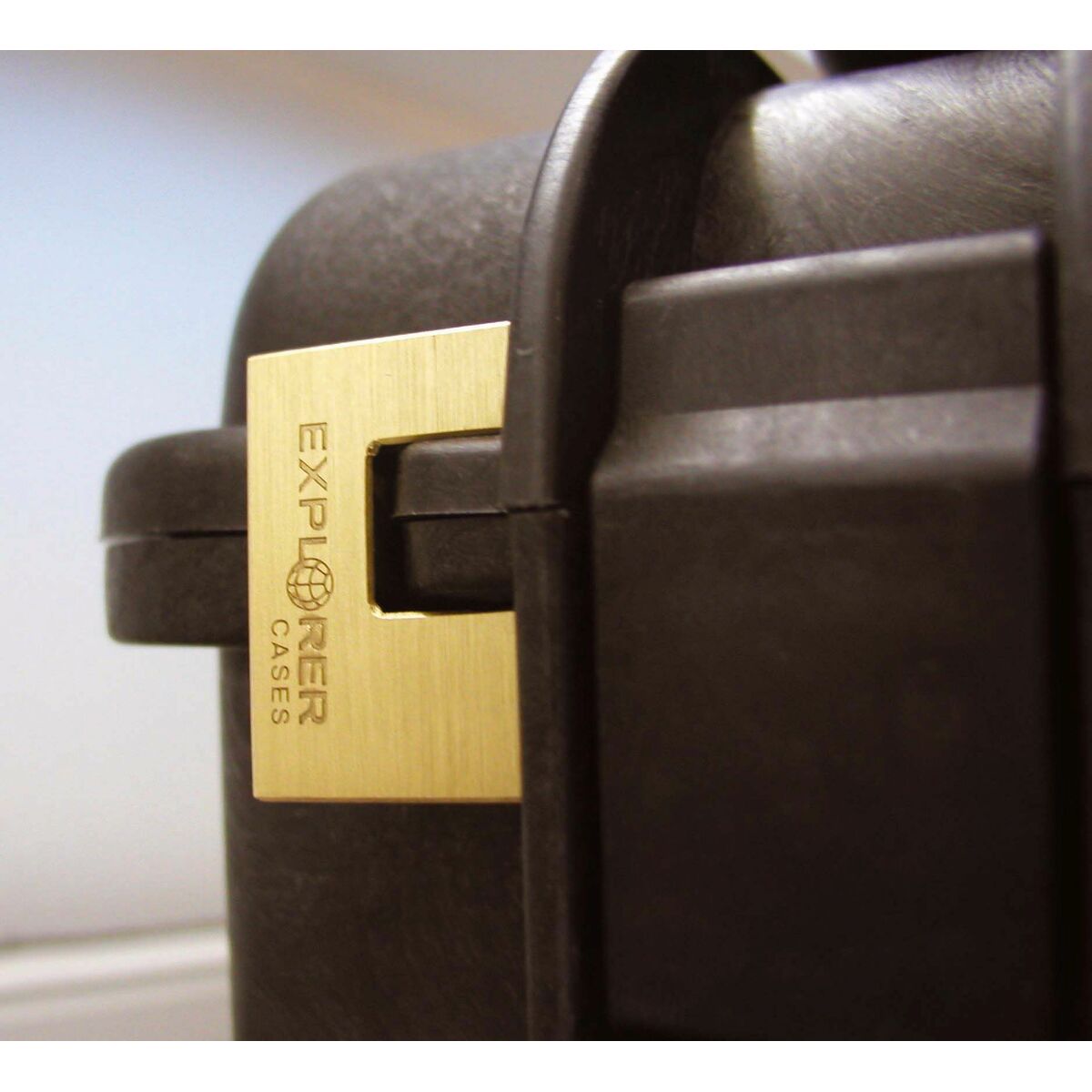 V2HE60F8D5AD54C59DF6620D0FBD33FA687R7122502P5