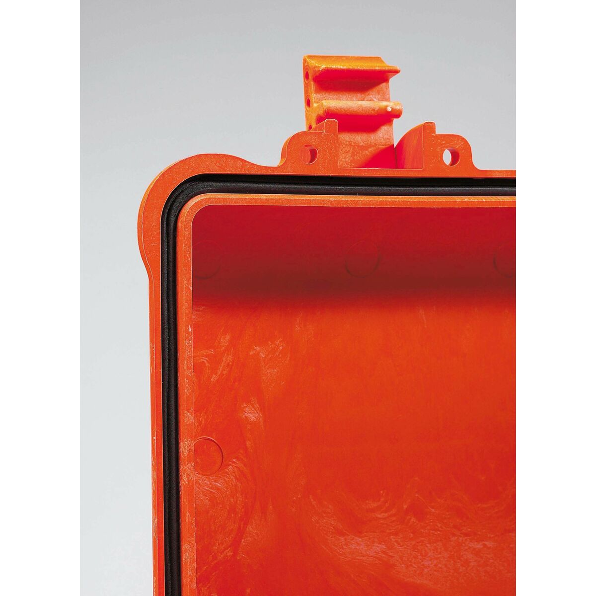 V2H97F322A08532739C223E8DCF3924C17BR7109509P9