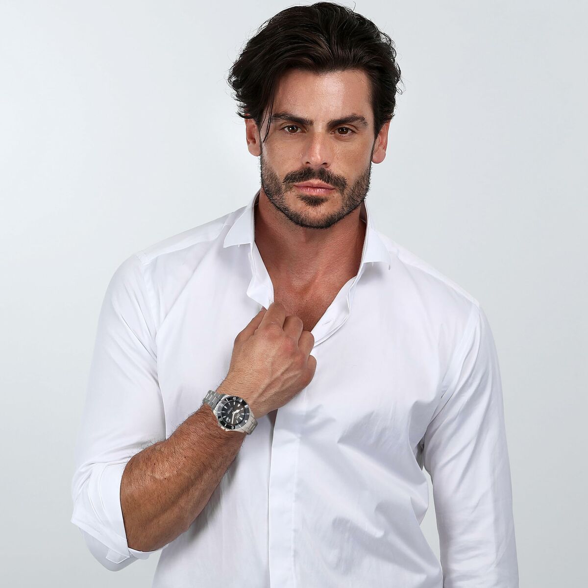 V3H4F937CEEB85ABE00BDD411C4881EFCEAR6995974P5