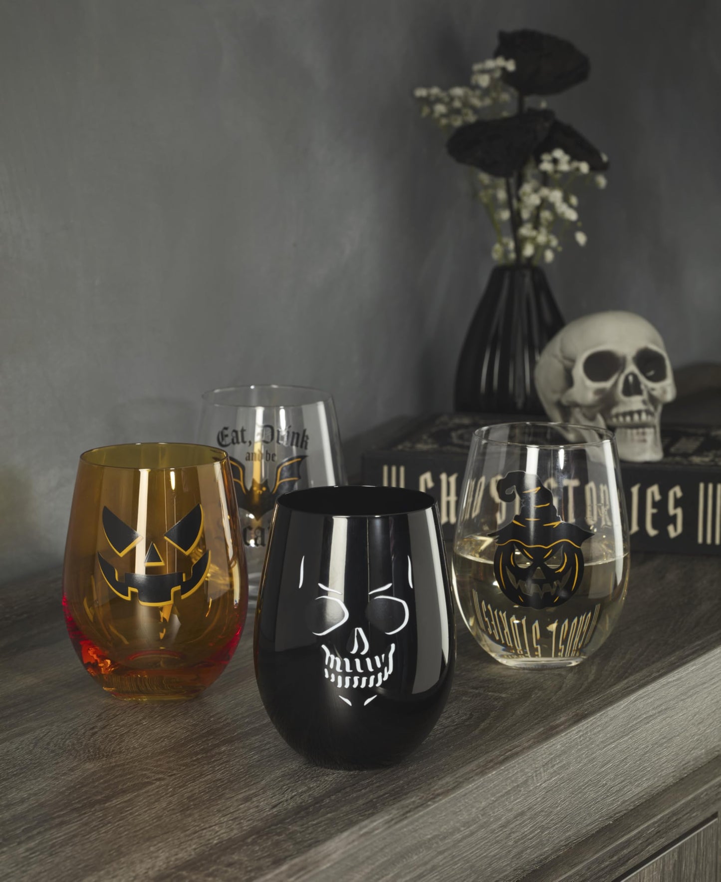 Oneida Barware, Vintro Halloween Stemless Wine Glasses, Set of 4, Dishwasher Safe, Made of Glass, Spooky Drinking Glasses Set, Halloween Decor Indoor, Skeletons and Bats as Design (4 Piece, 18 Oz)