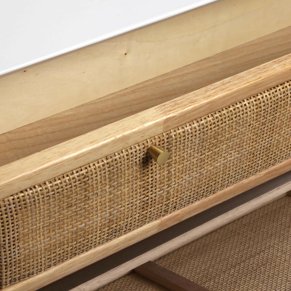 V5H4ADE22023333746C9F63EBC61561AC22R5562975P5