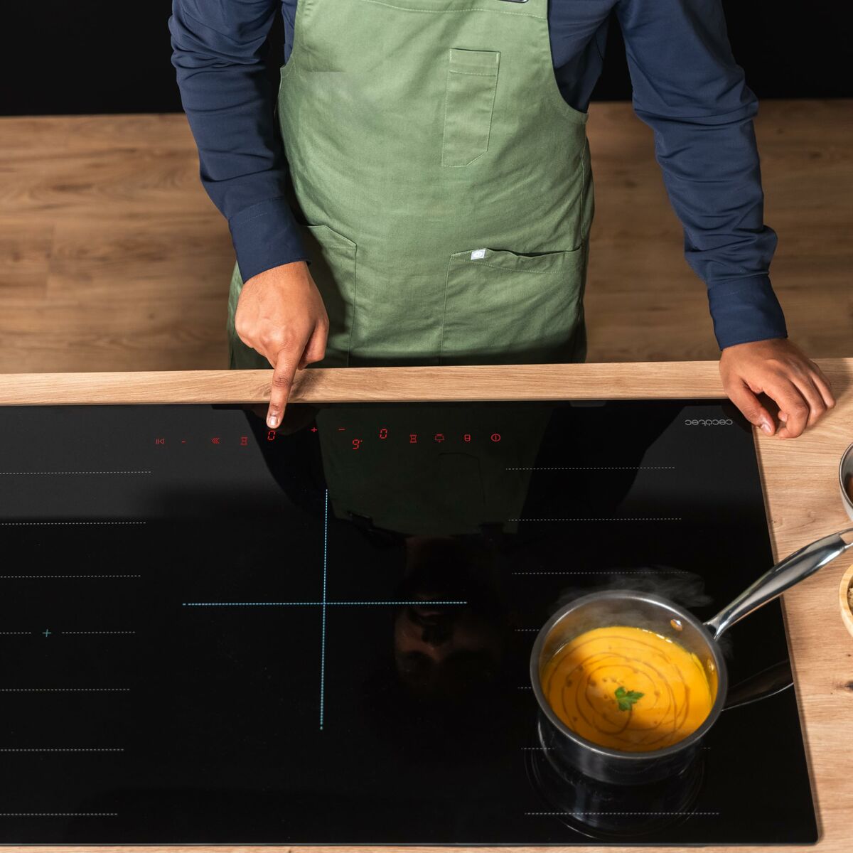 V2HD3D92E2F68B062272BB30729D2734803R7362572P8