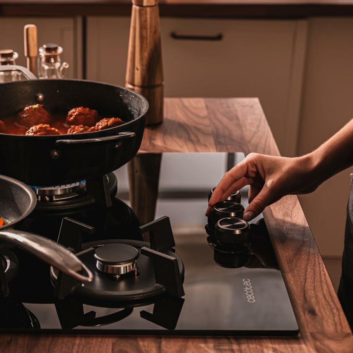 V5H0A51514DB84556E01F1608709C84BEE1R7402643P9