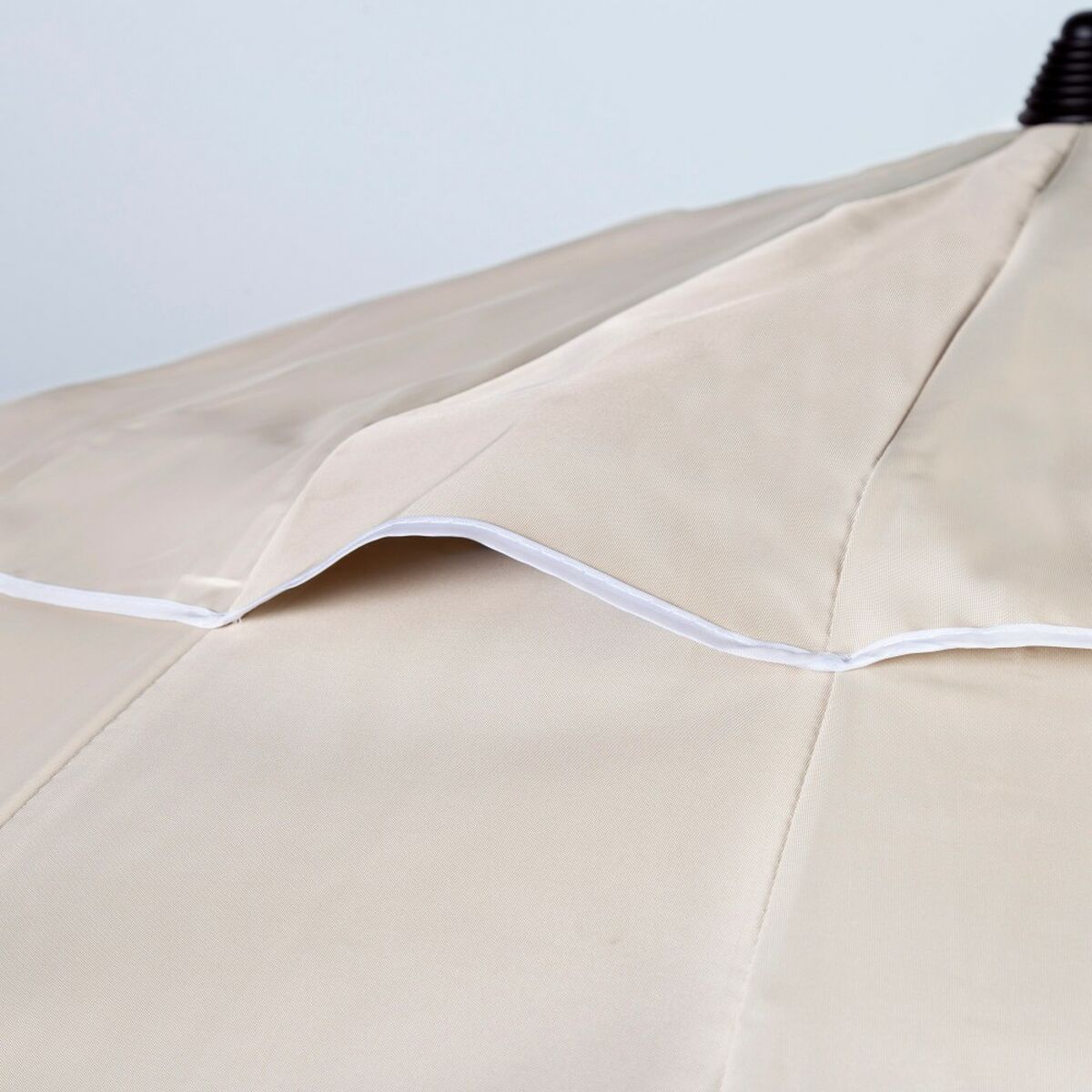 V8H799E9D1DF97494704303979FFDAA930FR5711764P7